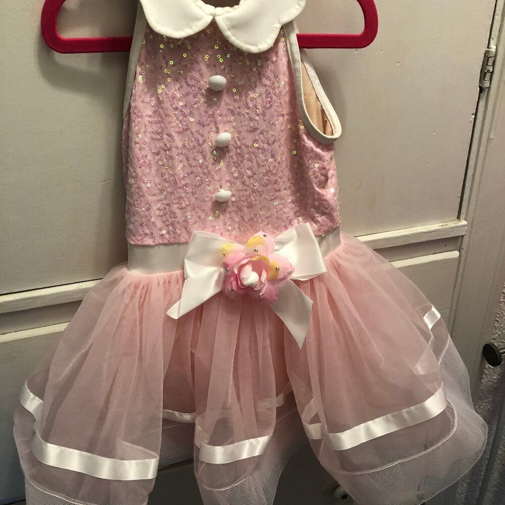 Weissman Little Girls Dance Outfit / Costume